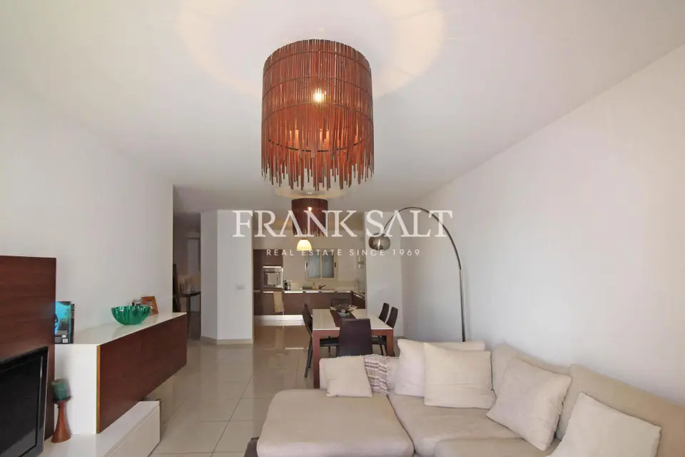Gzira, Furnished Apartment