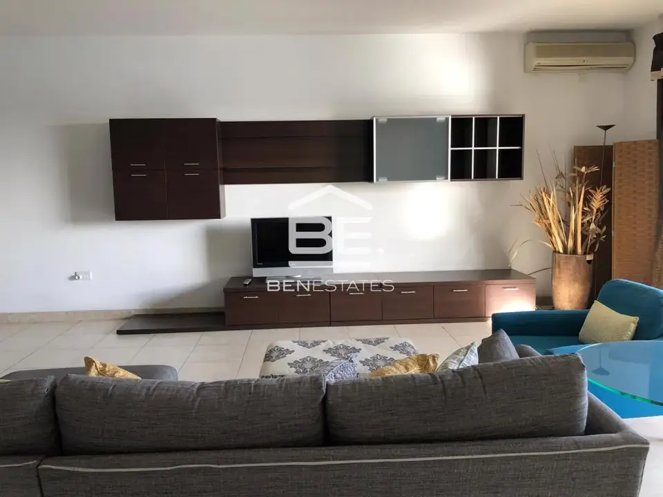 3 bedroom Apartment to rent in Sliema