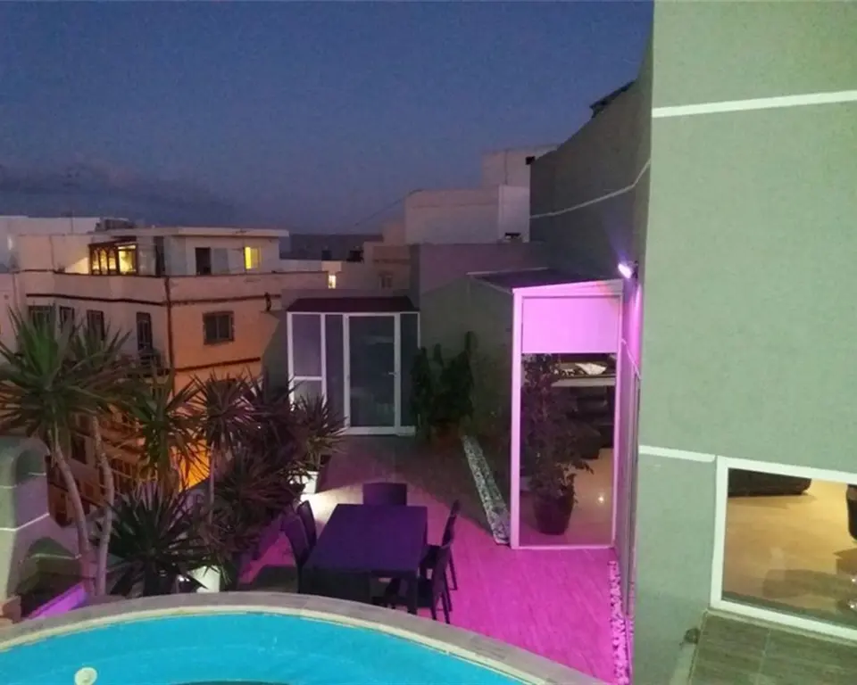 3 bedroom Penthouse to rent in Msida