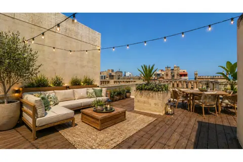 3 Bedroom Town House For Sale in Sliema