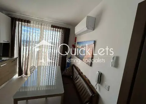 3 bedroom Penthouse to rent in Marsaxlokk
