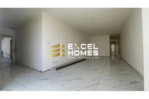 2 Bedroom Penthouse For Sale in Birzebbuga