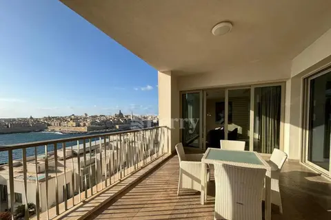 3 Bedroom Apartment For Sale in Sliema