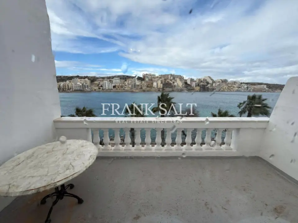 St Pauls Bay, Terraced House
