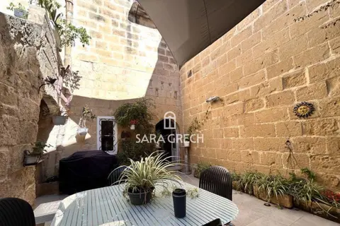 3 Bedroom House of Character For Sale in Mosta