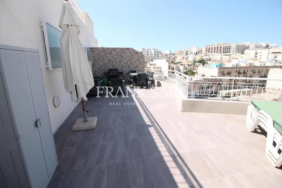 Msida, Furnished Penthouse