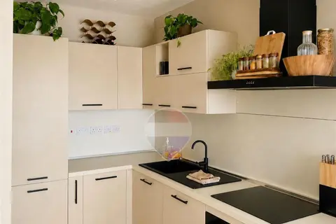 1 Bedroom Penthouse For Sale in Mellieha