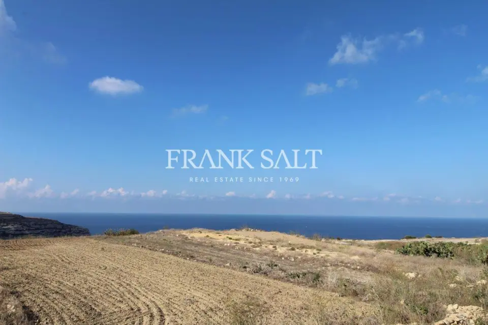 San Lawrenz, Furnished Apartment