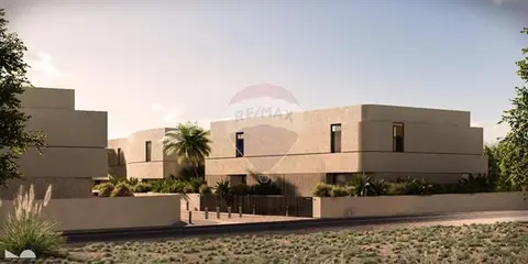 3 bedroom Villa Semi-detached for sale in Victoria Gardens