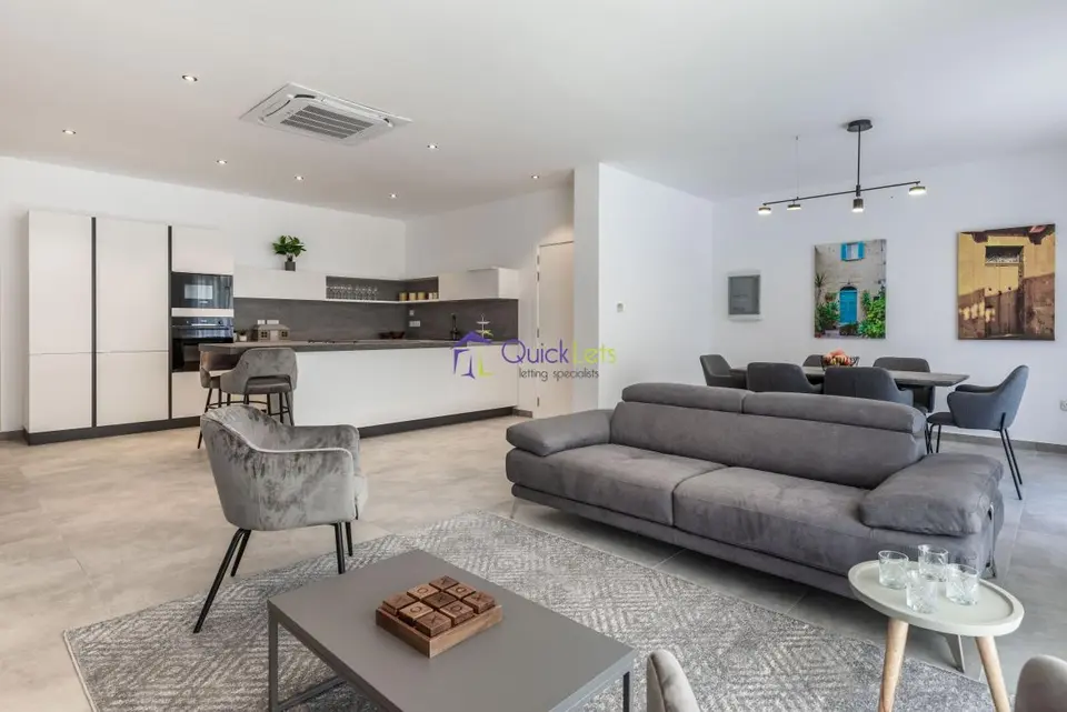 3 bedroom Apartment to rent in St. Julians