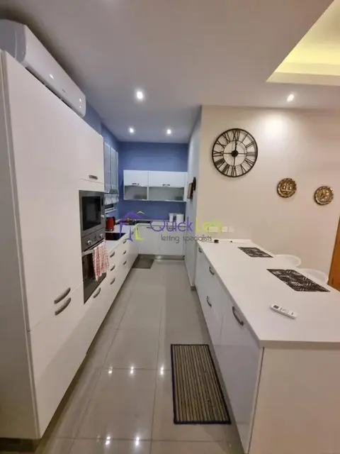 3 bedroom Apartment to rent in Sliema