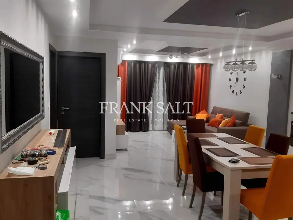 Qawra, Furnished Apartment