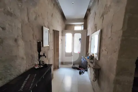 3 Bedroom House of Character For Sale in Lija