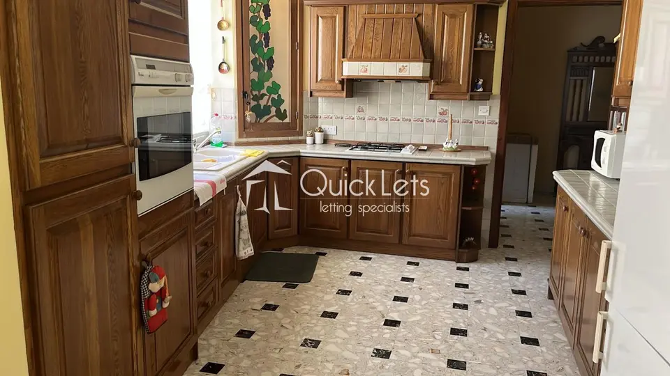 3 bedroom Apartment to rent in San Gwann