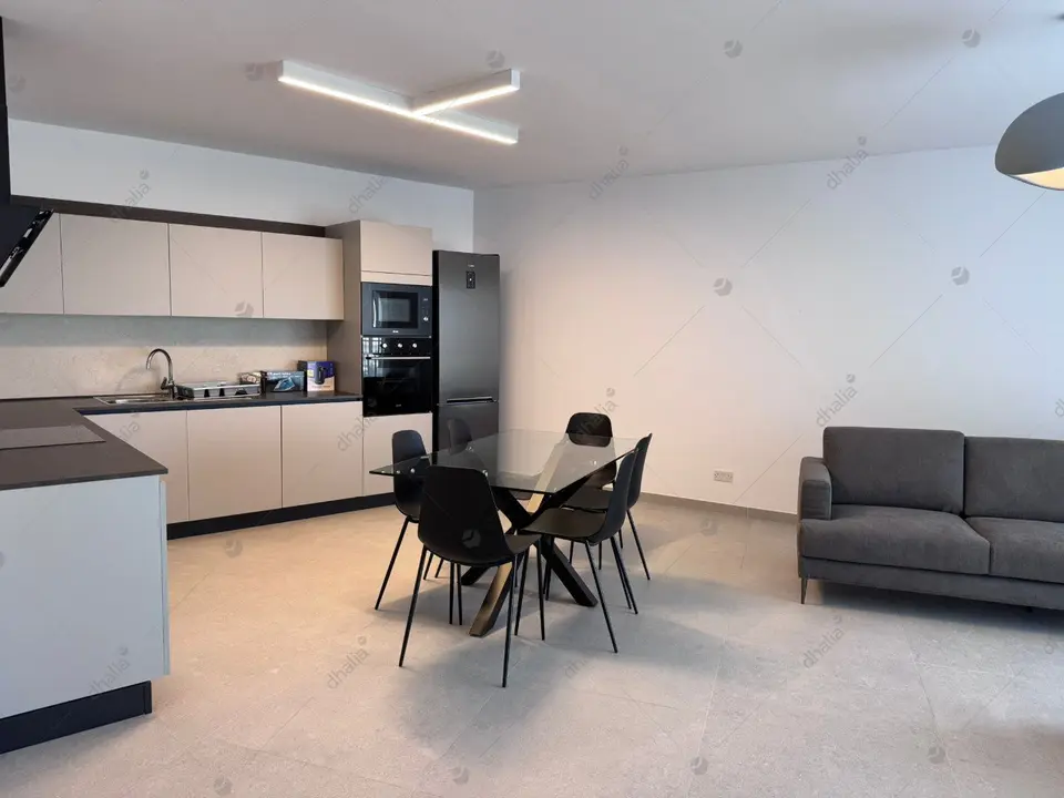 3 bedroom Flats to rent in Mosta