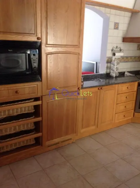 3 bedroom Maisonette to rent in Imqabba
