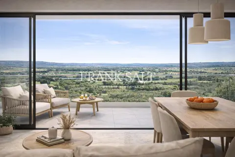 3 Bedroom Penthouse For Sale in Qawra