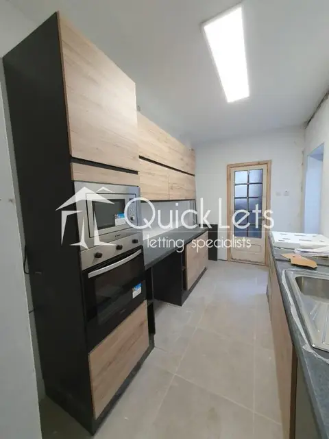 1 bedroom Maisonette to rent in Hamrun