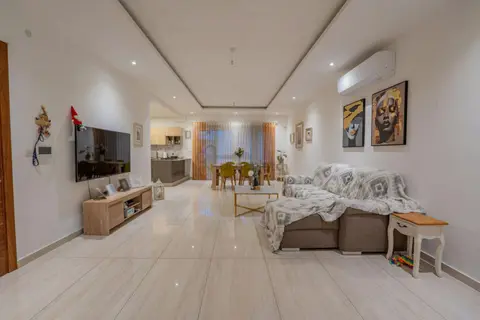 3 Bedroom Apartment For Sale in Zurrieq