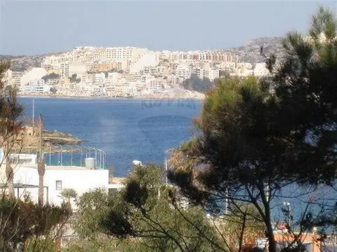 3 bedroom Apartment for sale in Qawra