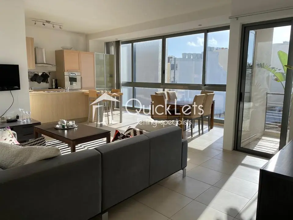 2 bedroom Apartment to rent in Sliema