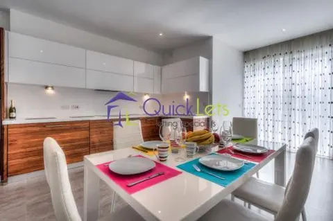 3 bedroom Penthouse to rent in Gzira