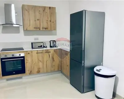 4 bedroom Apartment to rent in San Gwann