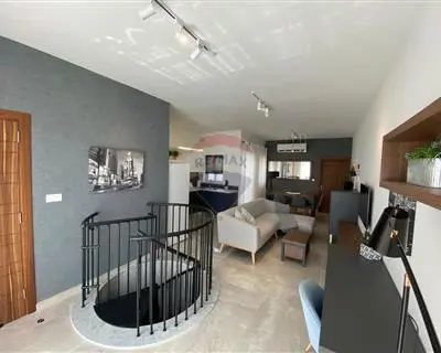 2 bedroom Penthouse Duplex to rent in Mosta