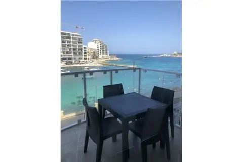 2 bedroom Apartment to rent in St Julian's