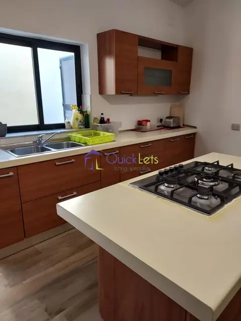 1 bedroom Room to rent in Naxxar