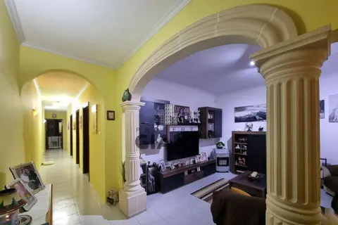 2 Bedroom Maisonette For Sale in Mosta