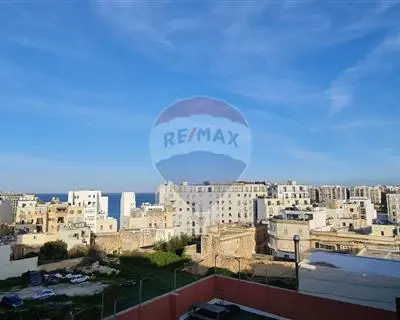 3 bedroom Penthouse to rent in St Julian's