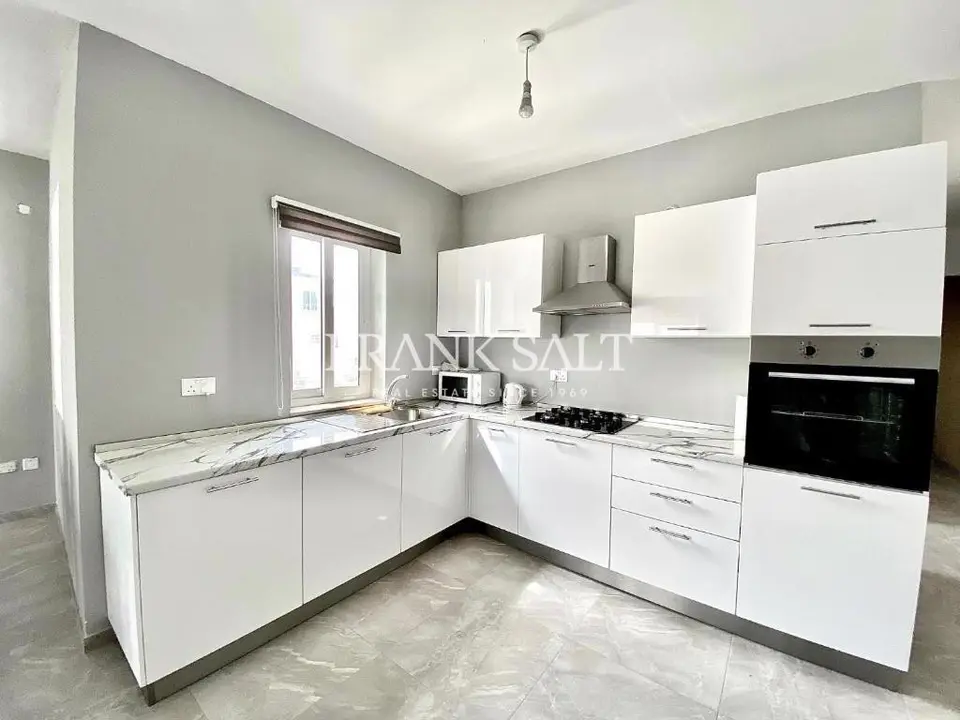 St Pauls Bay, Furnished Apartment