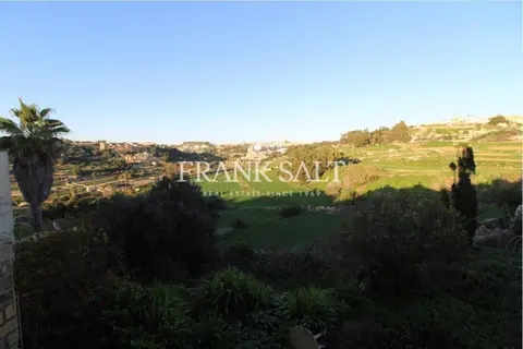 3 Bedroom House of Character For Sale in Gozo - Munxar