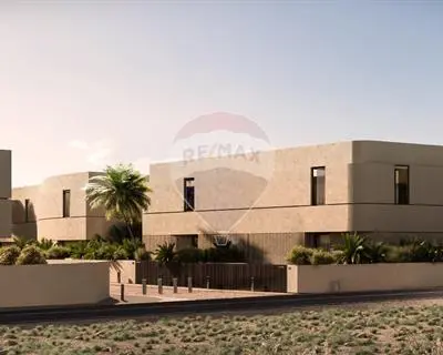 3 bedroom Villa Semi-detached for sale in Victoria Gardens