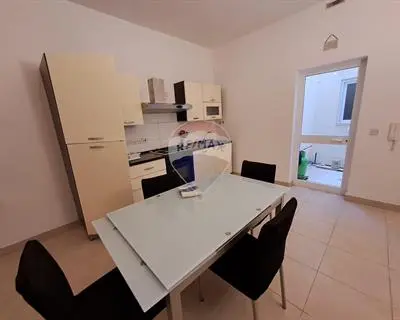 2 bedroom Apartment to rent in St Julian's