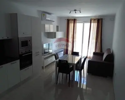2 bedroom Apartment to rent in Bugibba