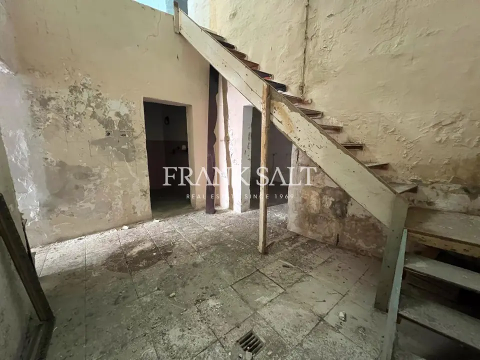 Qormi Unconverted House of Character