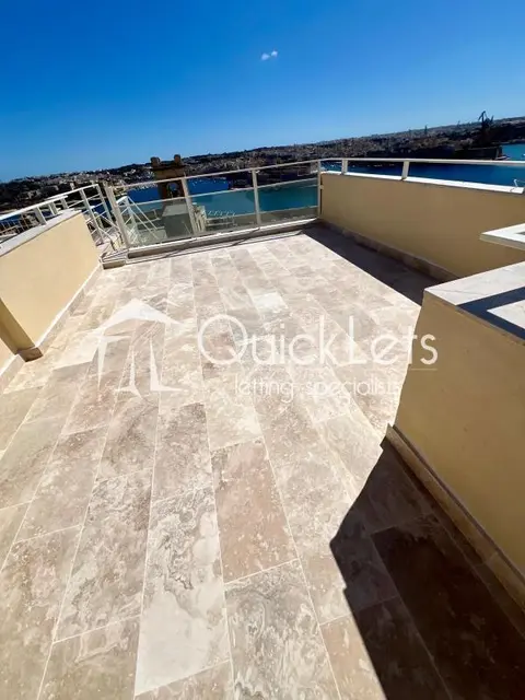 2 bedroom Townhouse to rent in Valletta