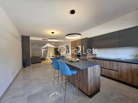 3 bedroom Maisonette to rent in Attard