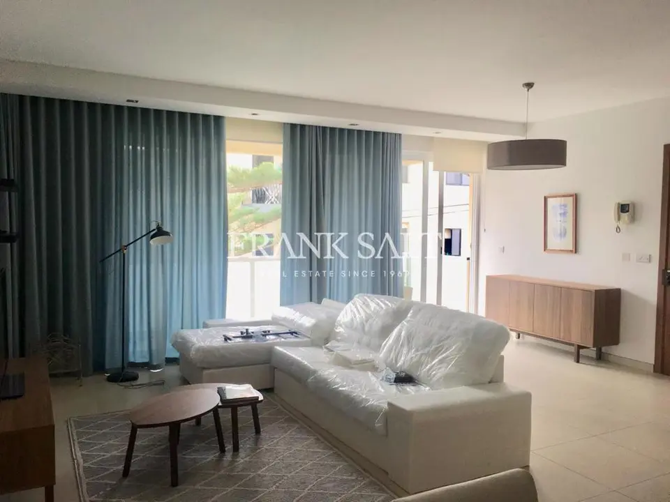 Swieqi, Furnished Apartment