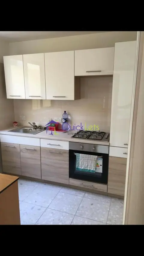 1 bedroom Maisonette to rent in Msida