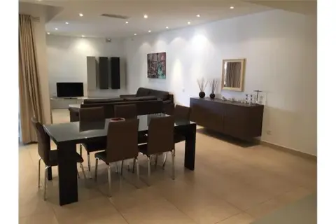 3 bedroom Apartment to rent in Sliema
