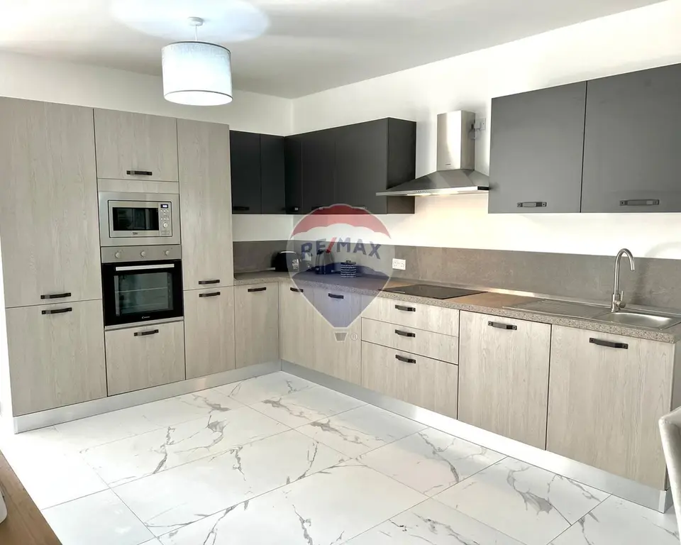 2 bedroom Apartment to rent in Sliema