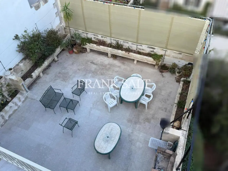 Swieqi Furnished Apartment