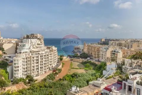 2 bedroom Penthouse to rent in St Julian's