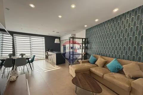 2 Bedroom Apartment For Sale in Marsascala