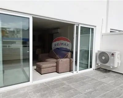 2 bedroom Apartment to rent in St Julian's