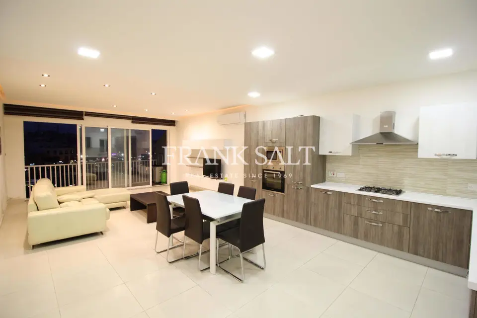 Msida, Furnished Apartment