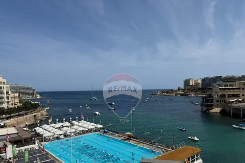 3 Bedroom Apartment For Sale in St Julian's